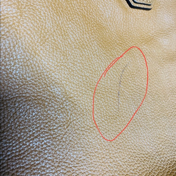 MK Leather tote purse 👜 - Picture 9 of 9